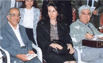 Asım BEZİRCİ ve Aziz NESİN ile İzmir